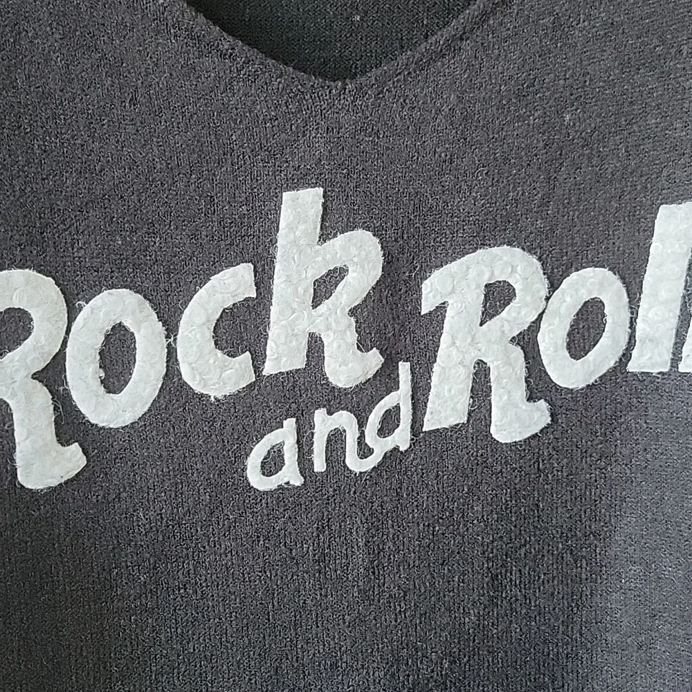 Venti6 ROCK AND ROLL Sweater - Picture 2 of 5